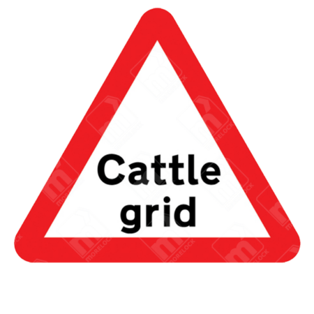 Cattle Grid Ahead Warning Sign – Diagram 552 showing bold black text within red triangle, warning drivers of livestock barrier on rural roads