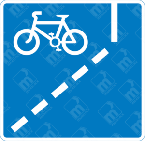 With-Flow Cycle Lane Ahead Sign (Diagram 958.1) – UK road sign indicating a dedicated cycling lane following the direction of traffic.