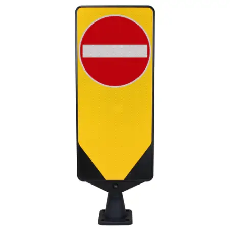 No Entry Traffic Bollard (D616) – Dynaflex reflective bollard with red no entry disc
