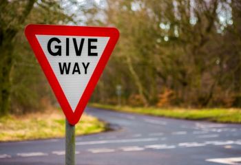 Highway_Code_Road_Signs_Give_Way